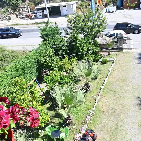 Dushku Shengjin Appartement Polisi i Vogel