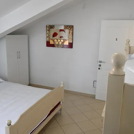 Dushku Shengjin Appartement